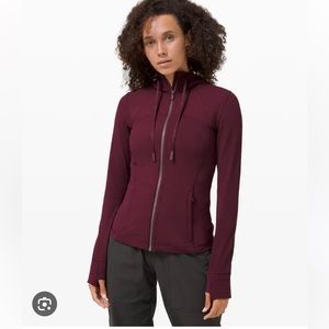 Lululemon Hooded Define Jacket Nulu maroon size 8
